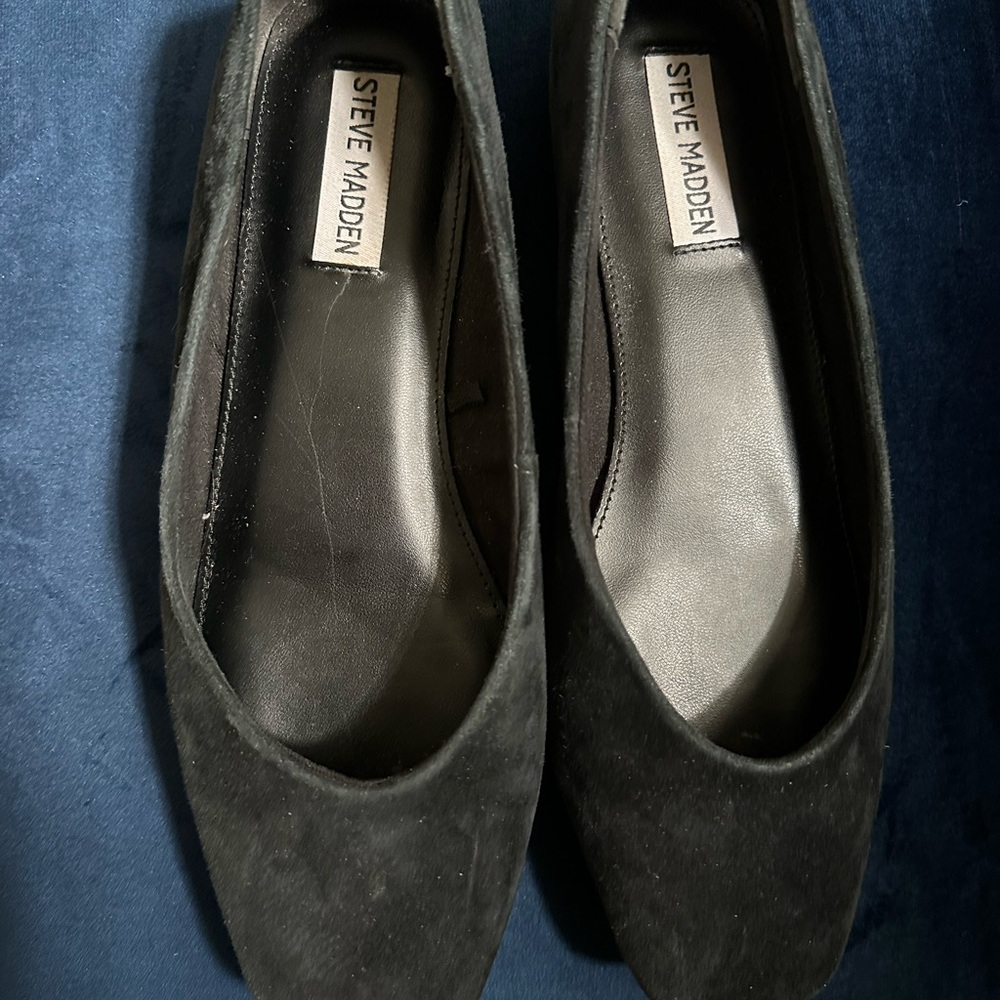 Steve Madden 9M Genuine Black Suede Ballet Flats